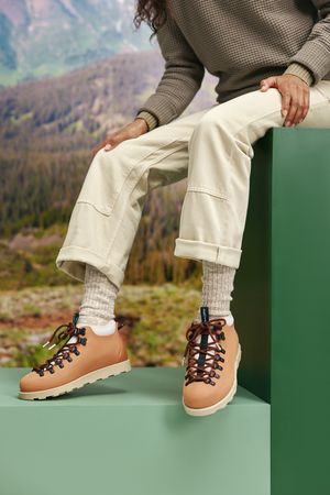 Native Shoes branding image